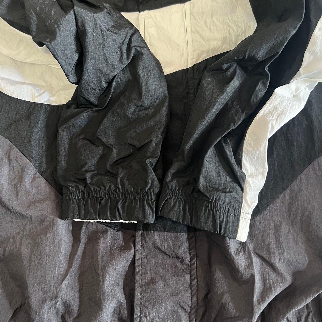 NIKE TM ビッグスウォッシュ　ナイロンジャケット　ストリート　ブルゾン