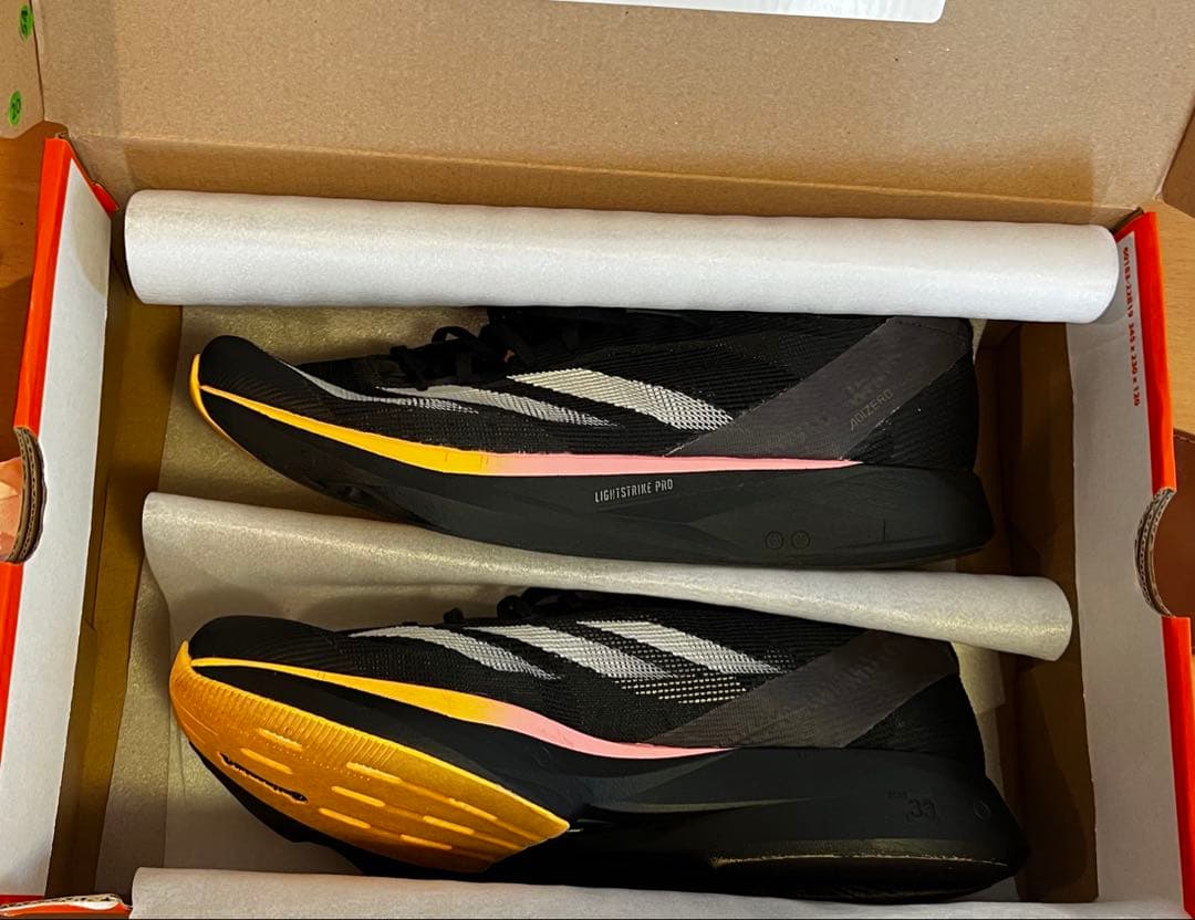 ADIZERO タクミセン 10