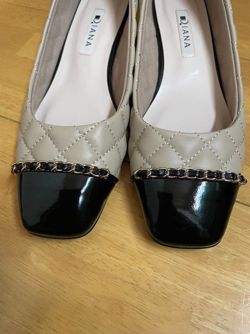 【美品】DIANA キルティングローヒールパンプス23.5cm