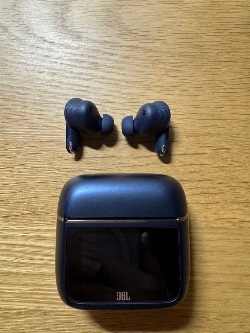 JBL TOUR PRO 3ワイヤレスイヤホン 美品