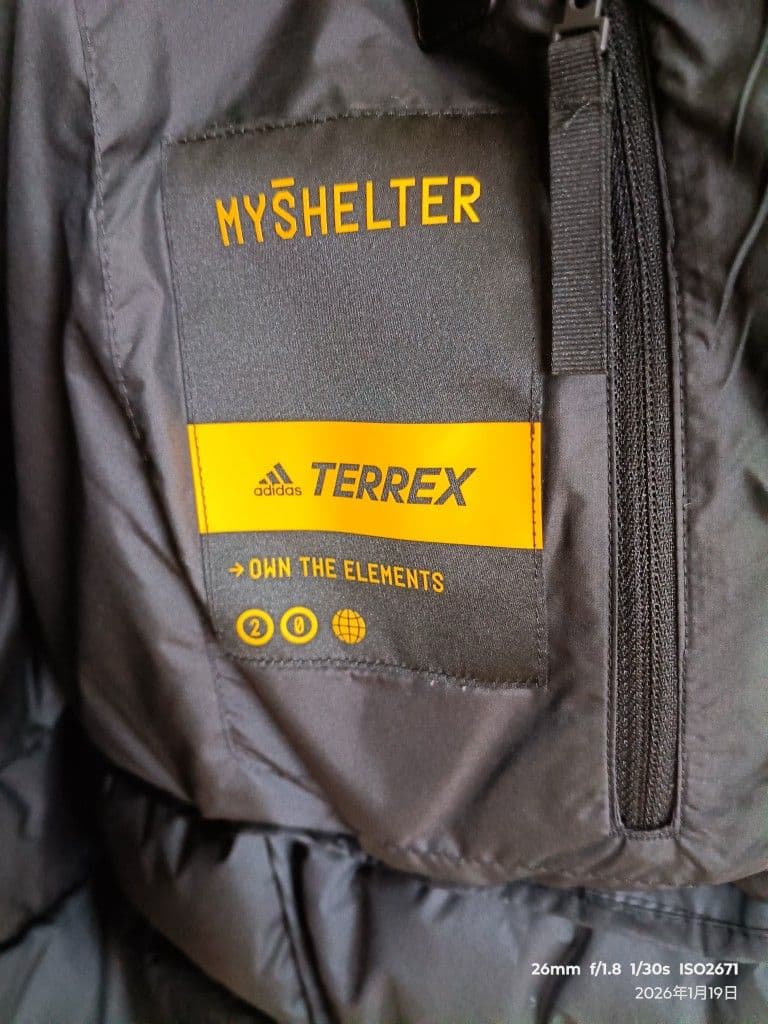 よ*ん様 adidas TERREX ダウンジャケットXOサイズ