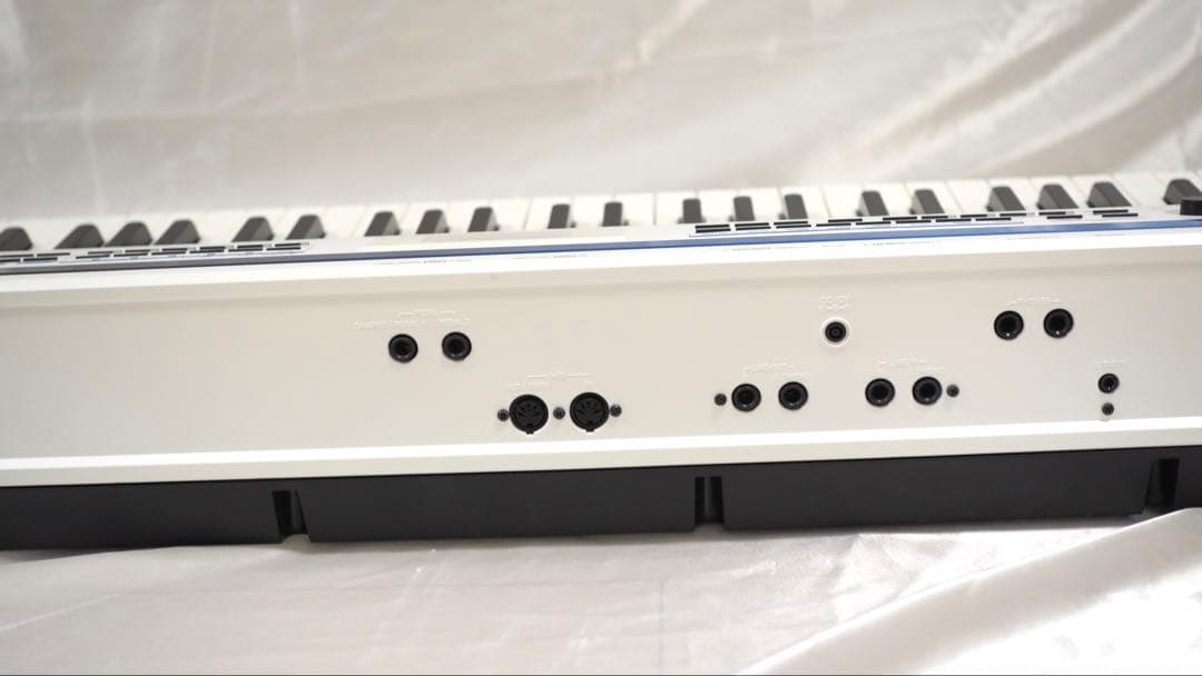 CASIO PX-5SWE ステージピアノ　純正ケース付き　privia