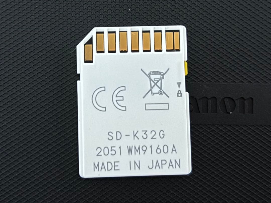 Canon 一眼 カメラ EOS Kiss X10 REVEL SL3 200D