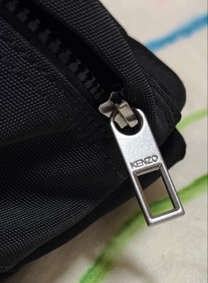 KENZO ボディバッグ