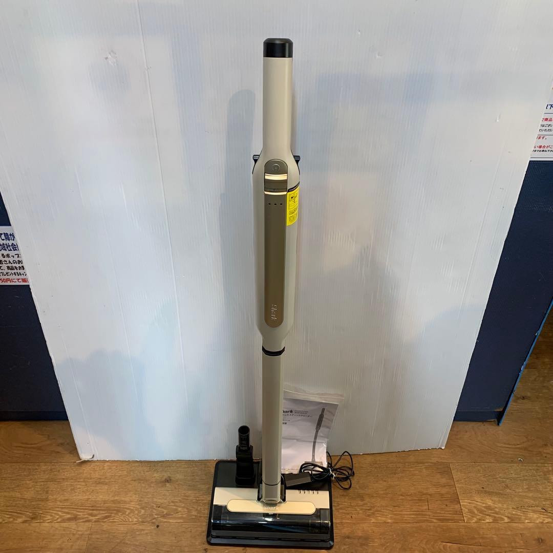 Shark シャーク コードレス　スティッククリーナー　CS102JGY