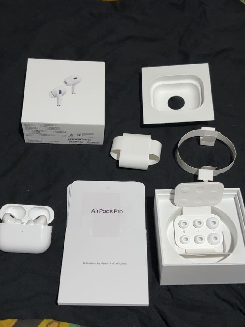 Apple AirPods pro 第2世代〔両耳〕