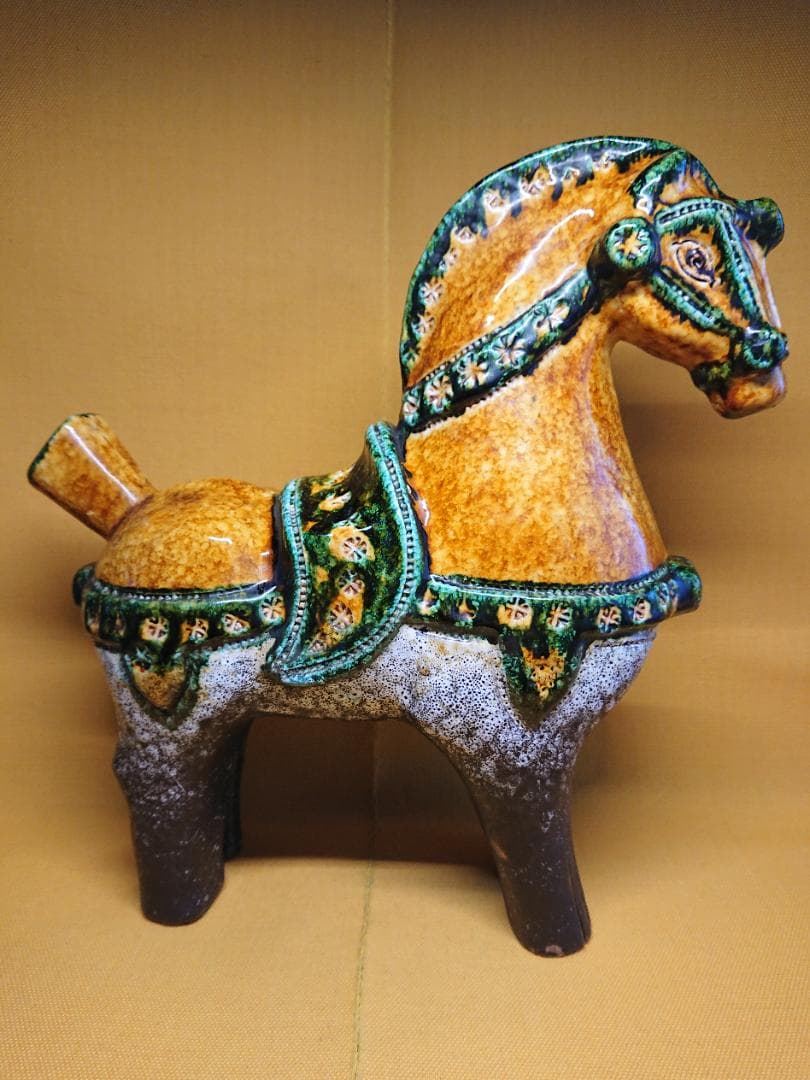 【美品】ウマ　馬　陶器　イタリア　置物　インテリア　工芸品　美術品　A3393