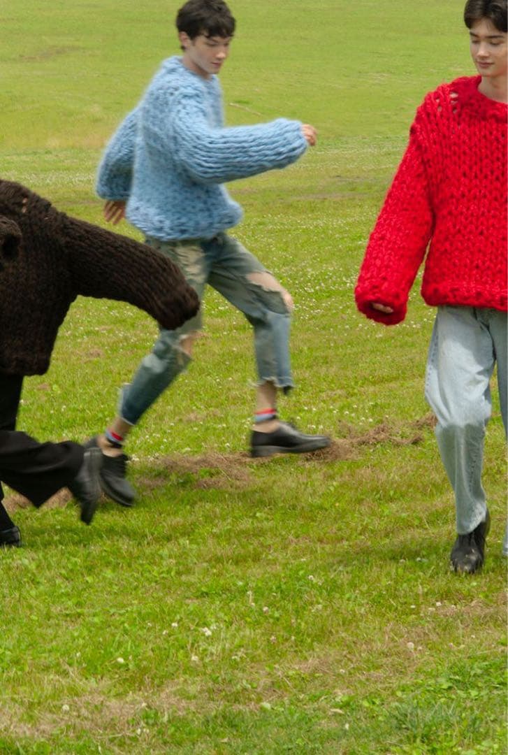 Kota Gushiken Massive sweater knit 吉岡里帆