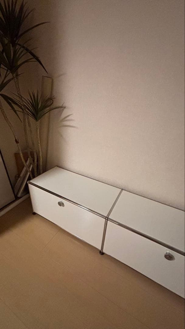 haller サイドボード　usm