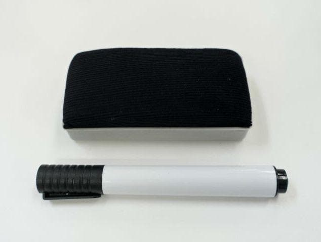 #送料無料（離島を除く他条件あり）タテ書き予定表 新品 幅1800x高900