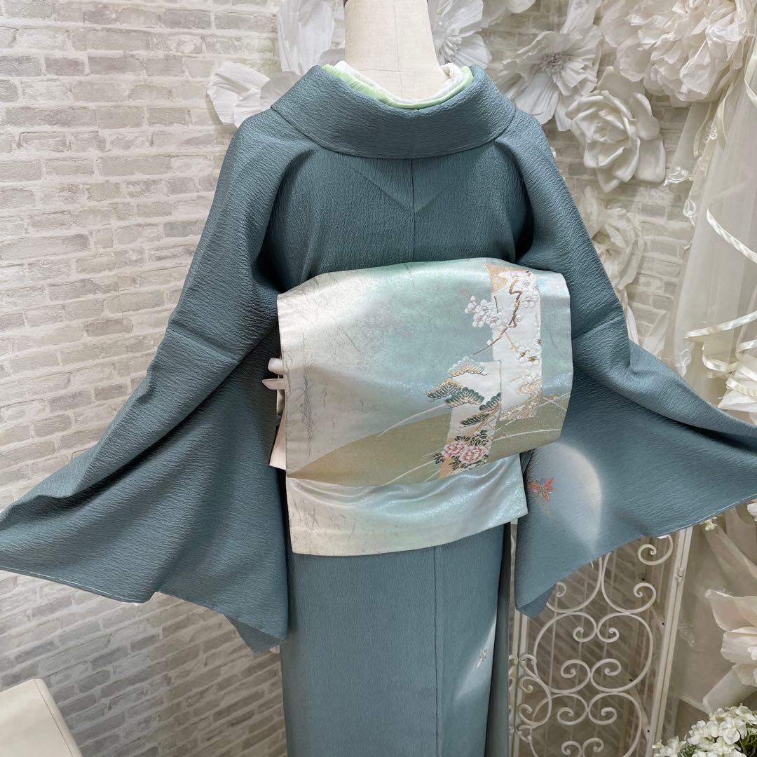 青緑色 小紋着物 刺繍入り