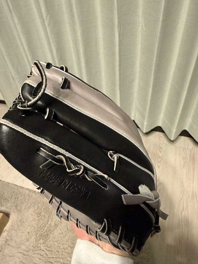 Alegria 軟式グローブ 黒/灰色