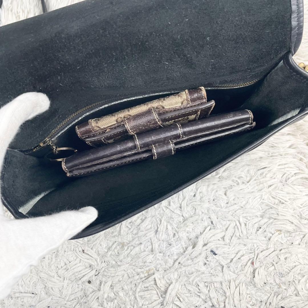 美品 オールドコーチ レザー ショルダーバッグ ターンロック ロゴ型押し 黒