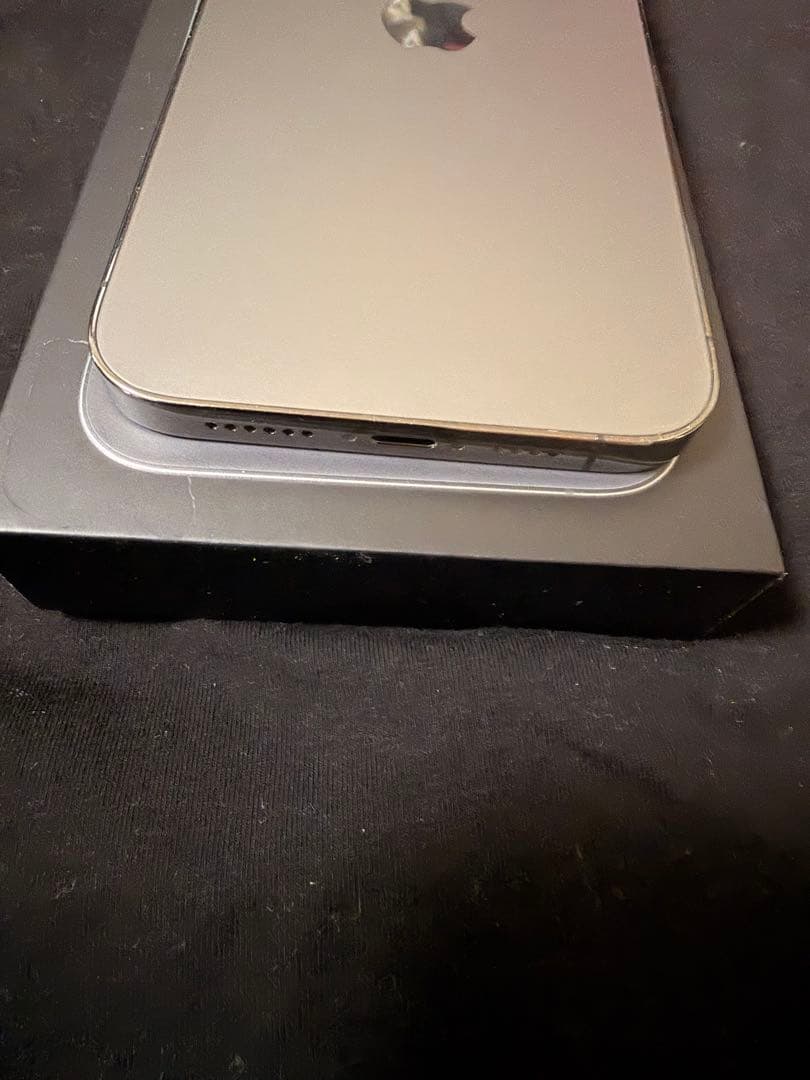 値下げ　Apple iPhone 13 Pro Max グラファイト　本体