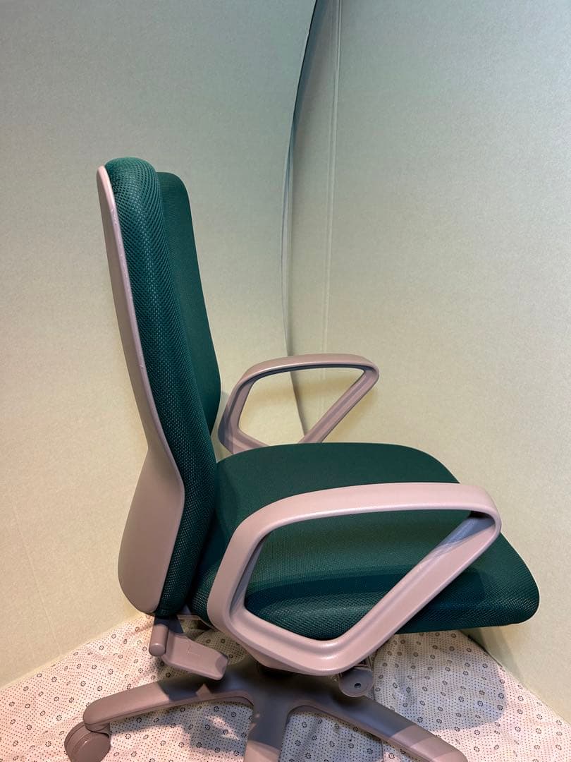 オカムラ　カロッツァ　グリーン　２０１８年製　5.1.22②