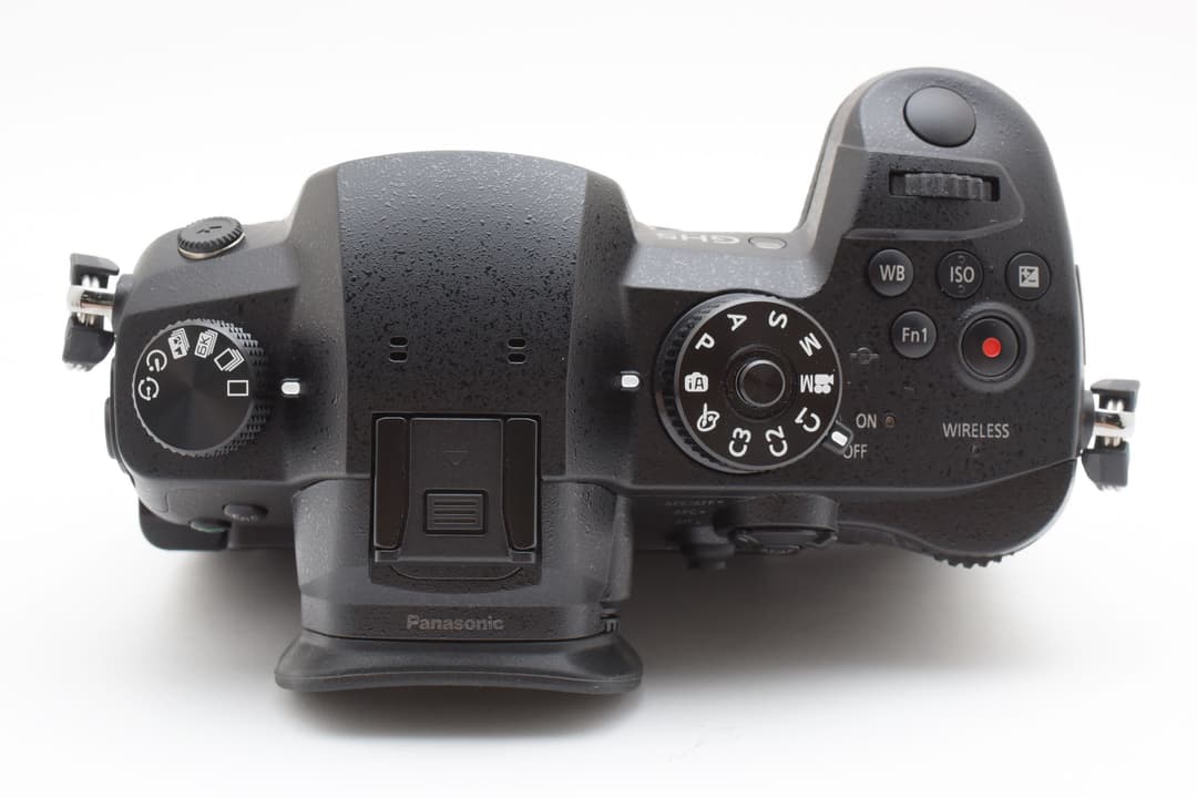 ■ ほぼ新品 ■ Panasonic LUMIX DC-GH5