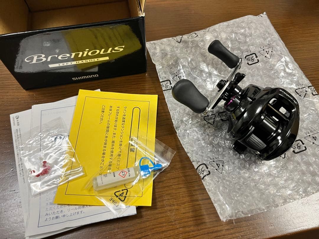 SHIMANO Brenious 左ハンドルリール　未使用品