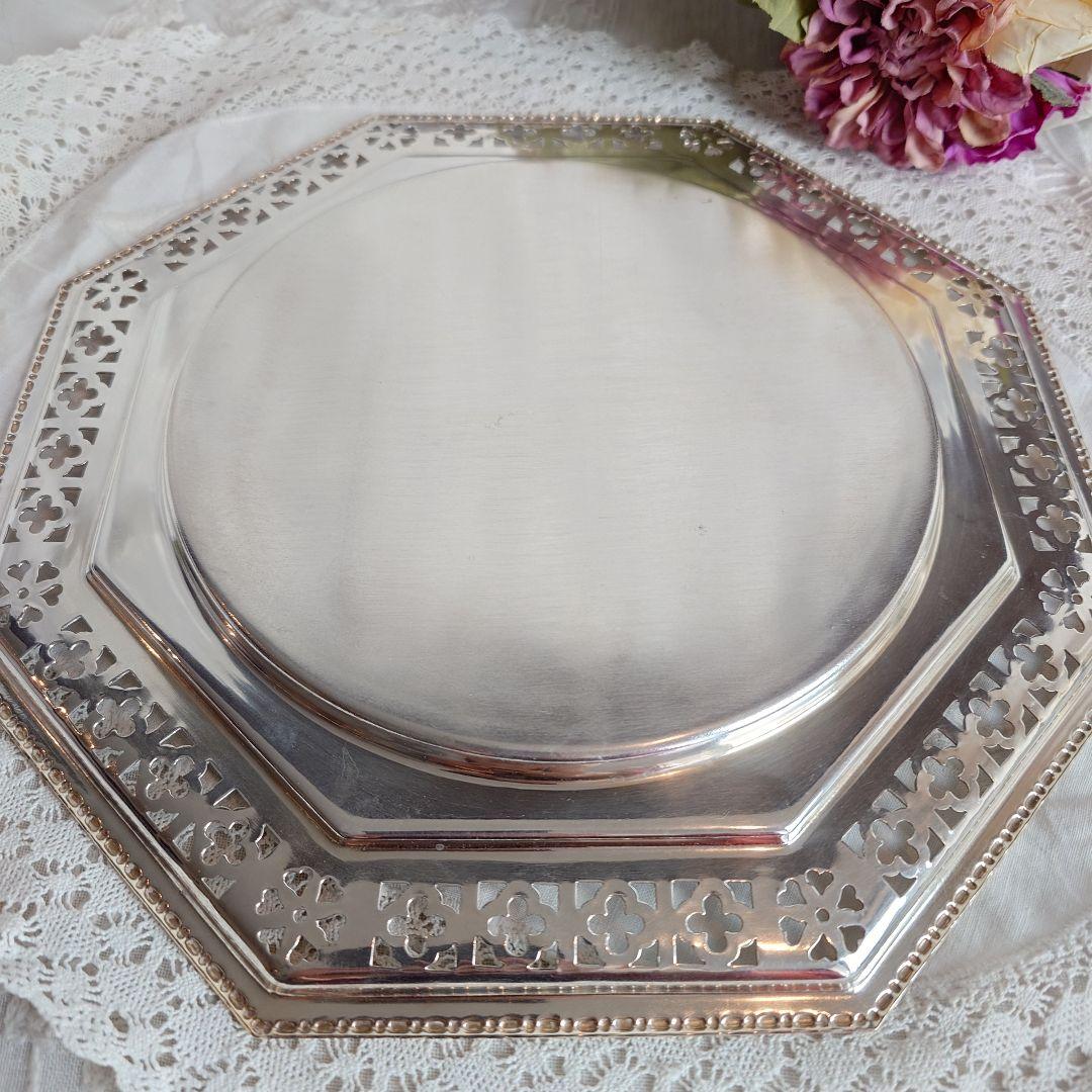 シルバートレイ　アンティーク　八角形　ピアス　アルハンブラ