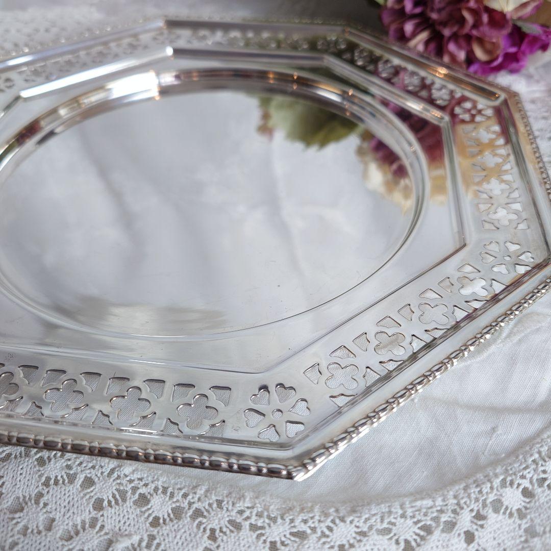 シルバートレイ　アンティーク　八角形　ピアス　アルハンブラ