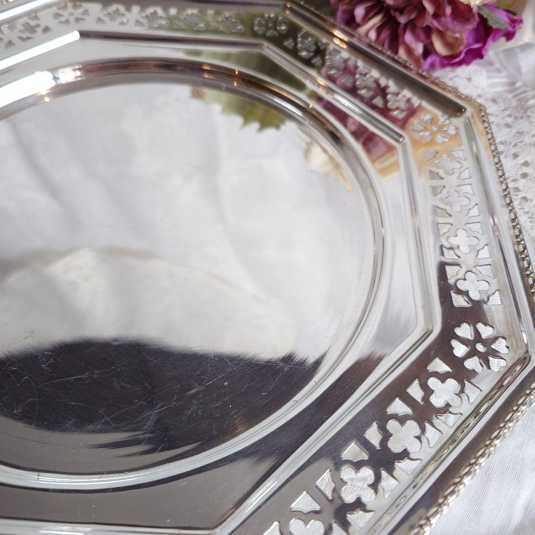 シルバートレイ　アンティーク　八角形　ピアス　アルハンブラ