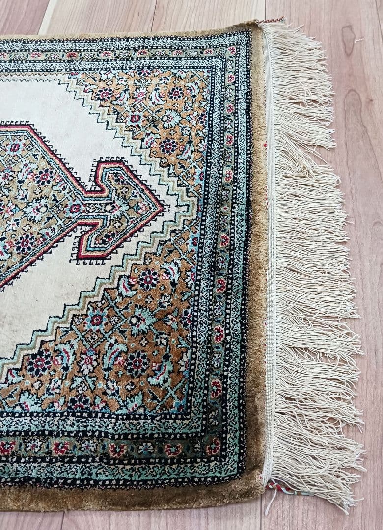 Y3346 高級ペルシャ絨毯 イラン シルク100% 手織り72万ノット