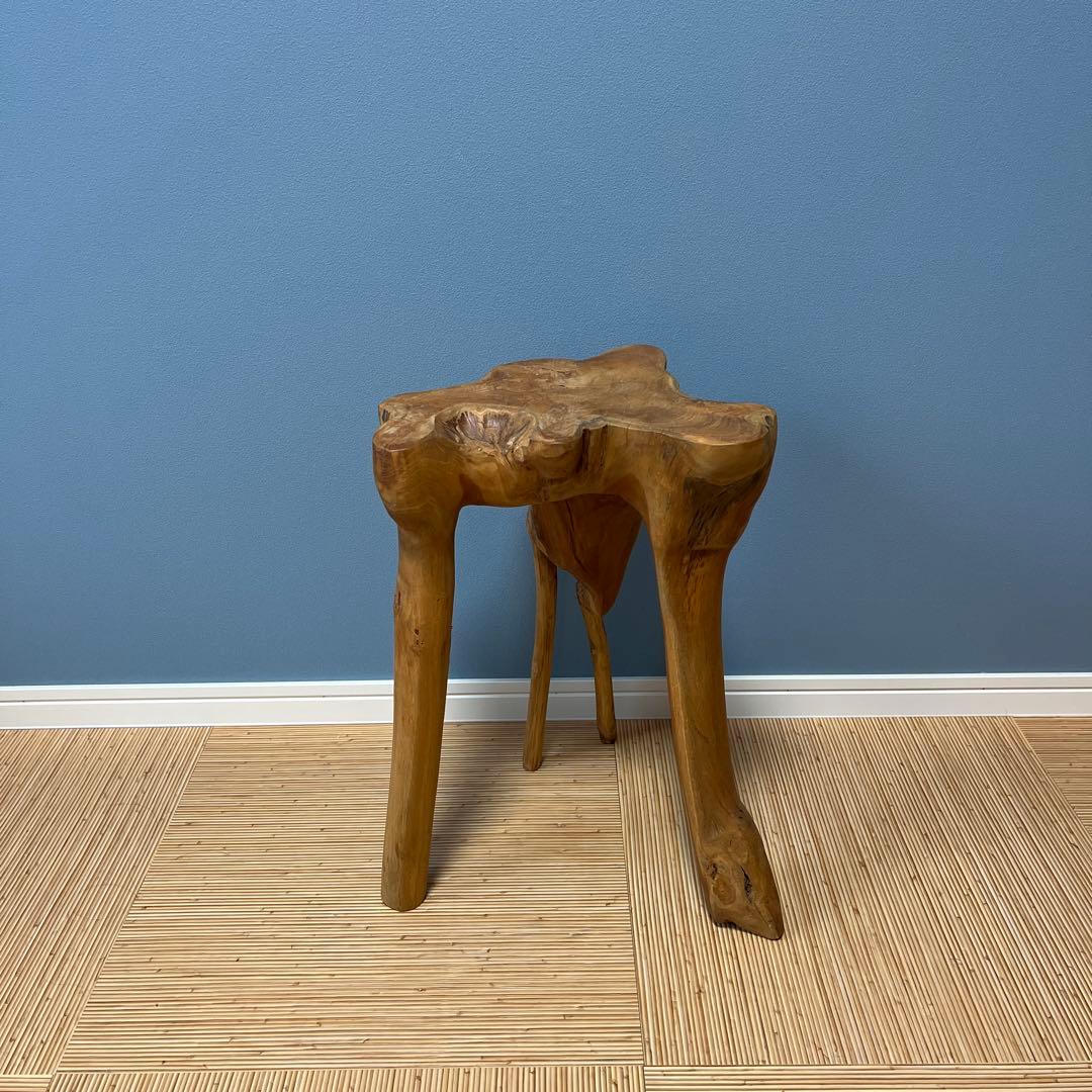 木製スツール 自然な形状 ナチュラルウッド