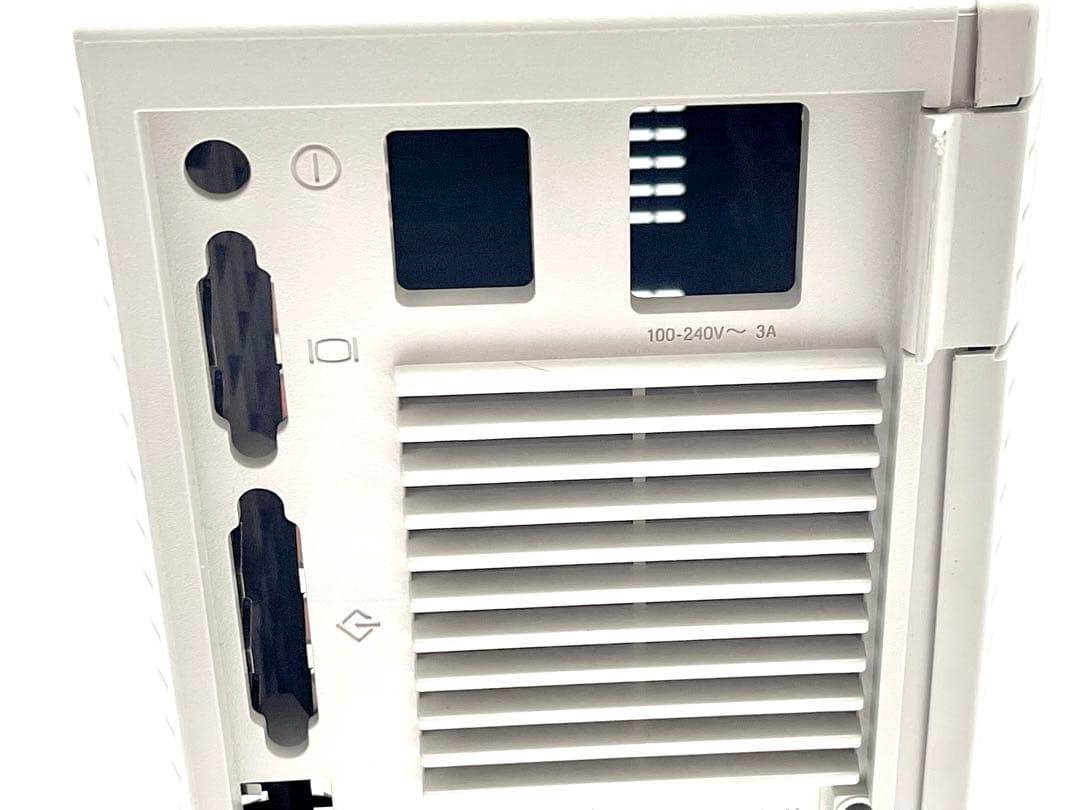 Macintosh Quadra 700 未使用外装パーツ