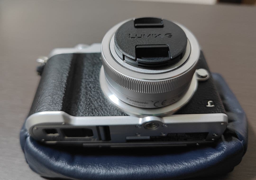 超美品(シャッタ数306回) LUMIX DMC-GX7MK2K
