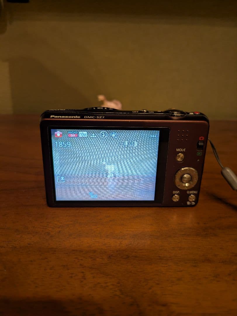 Panasonic　パナソニックLUMIX DMC-S27 デジタルカメラ