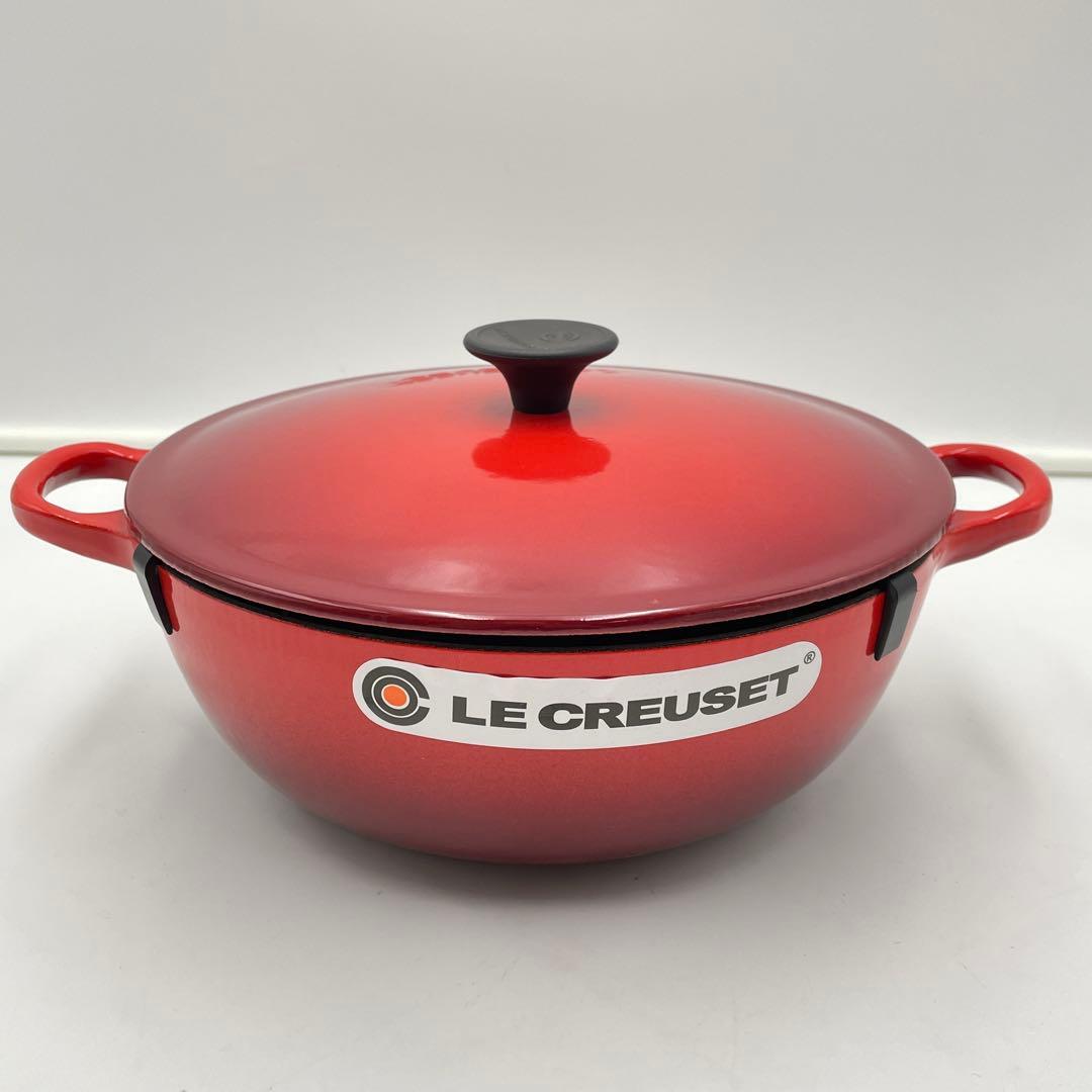 美品　LE CREUSET マルミット　22cm チェリーレッド 両手鍋