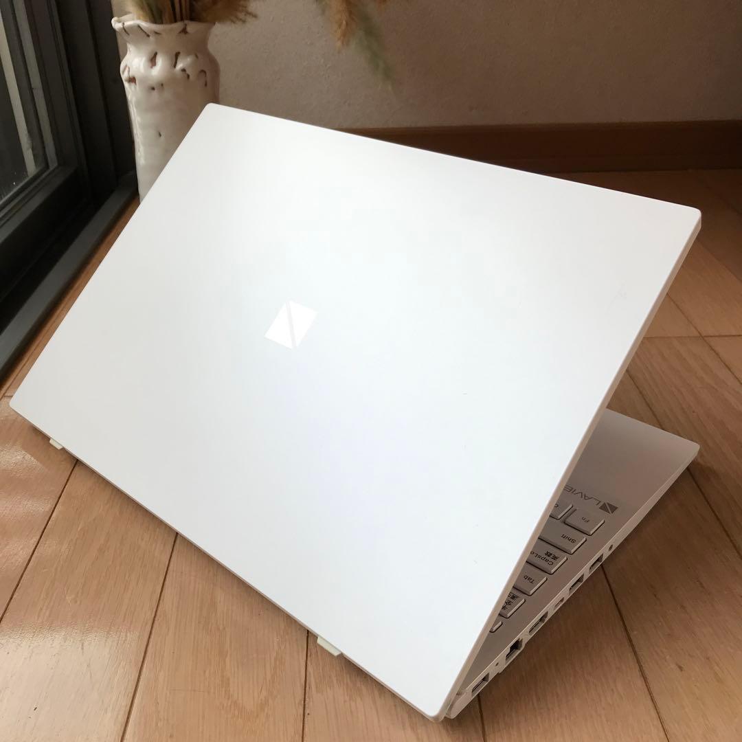 美品NEC LaVie N1510/AAW 【office 】