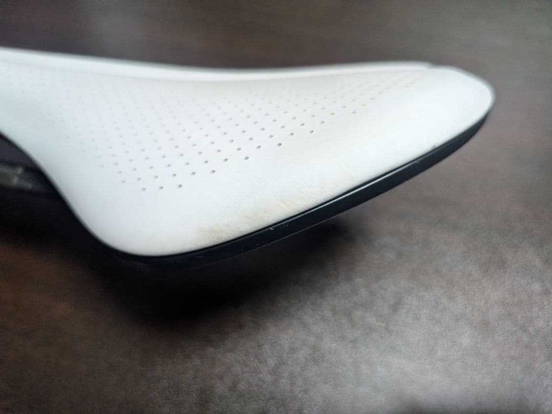 BONTRAGER AEOLUS PRO サドル 145mm ホワイト