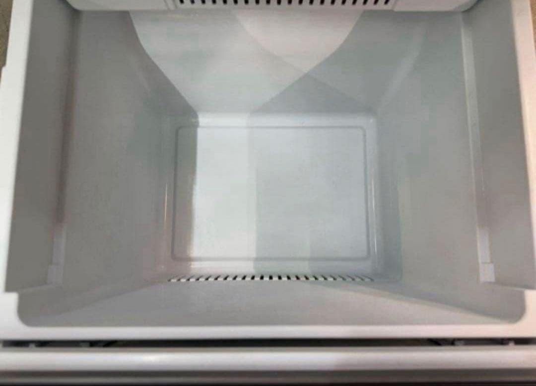 【高年式】 2023年式 282L Hisense 冷蔵庫 HR-D2802S