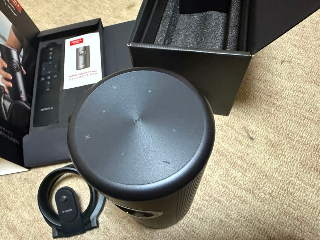 サンタ【美品】Anker Nebula Capsule 3 Laser -