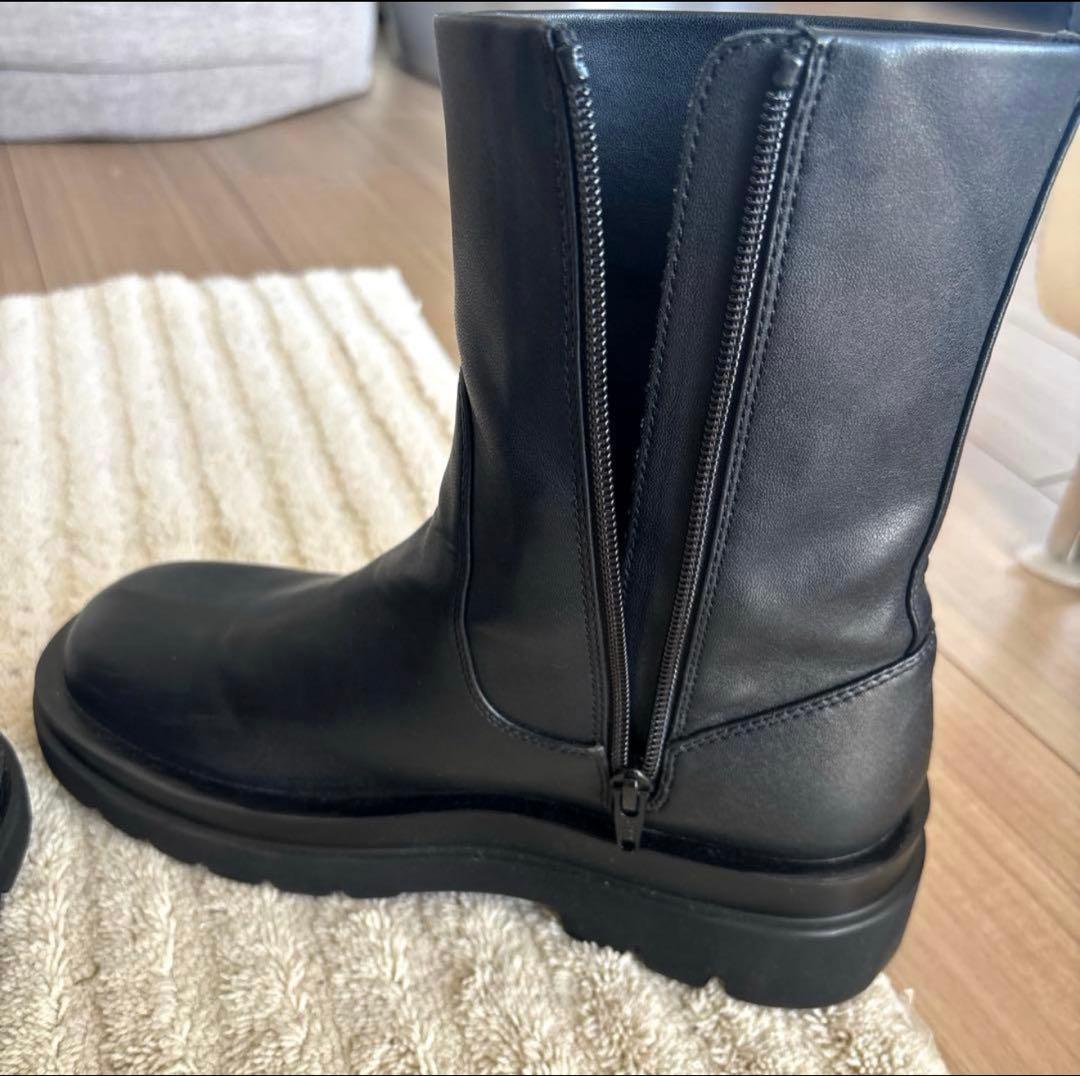 アダムエロペ　ショートブーツ