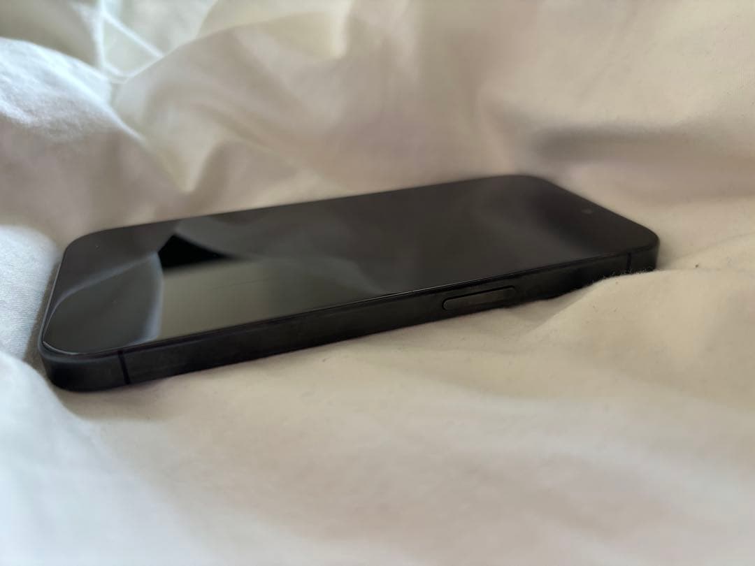 【ジャンク品】iPhone 15 Pro 128GB ブラックチタニウム