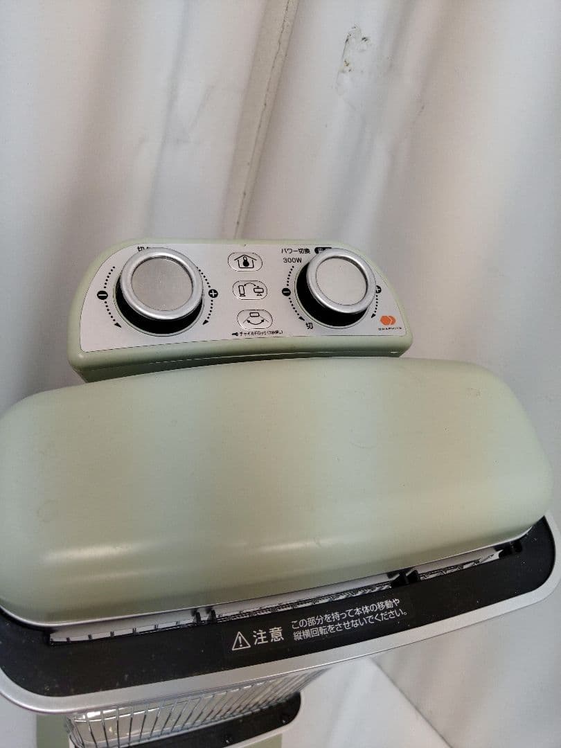 アラジン2021年製 遠赤グラファイトヒーター　グリーン　AEH-2G10AJ