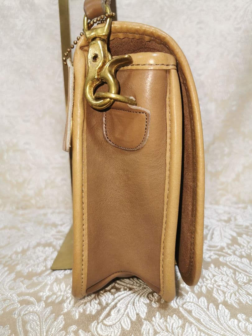 希少　オールド　コーチ　ショルダーバッグ　9326　USA製　牛革 B5 サイズ