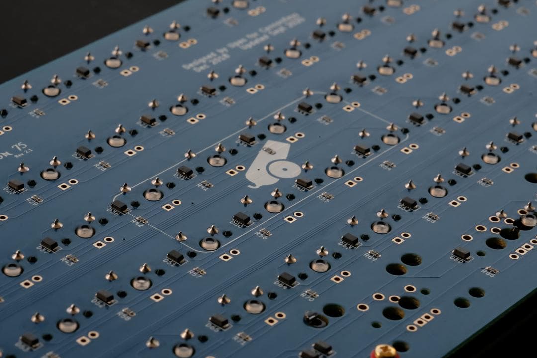 【新品未組立】Satisfaction75 (Cloud White)