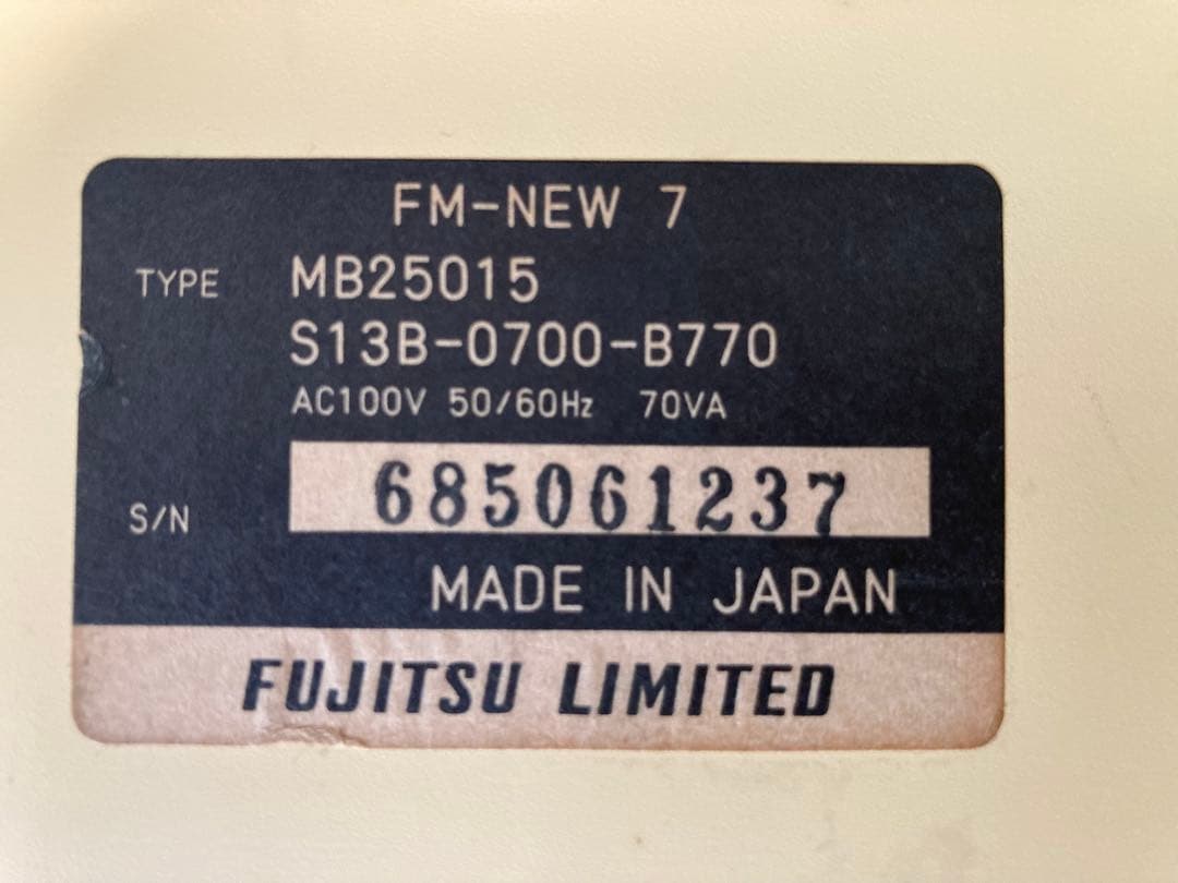 富士通　FM-NEW7