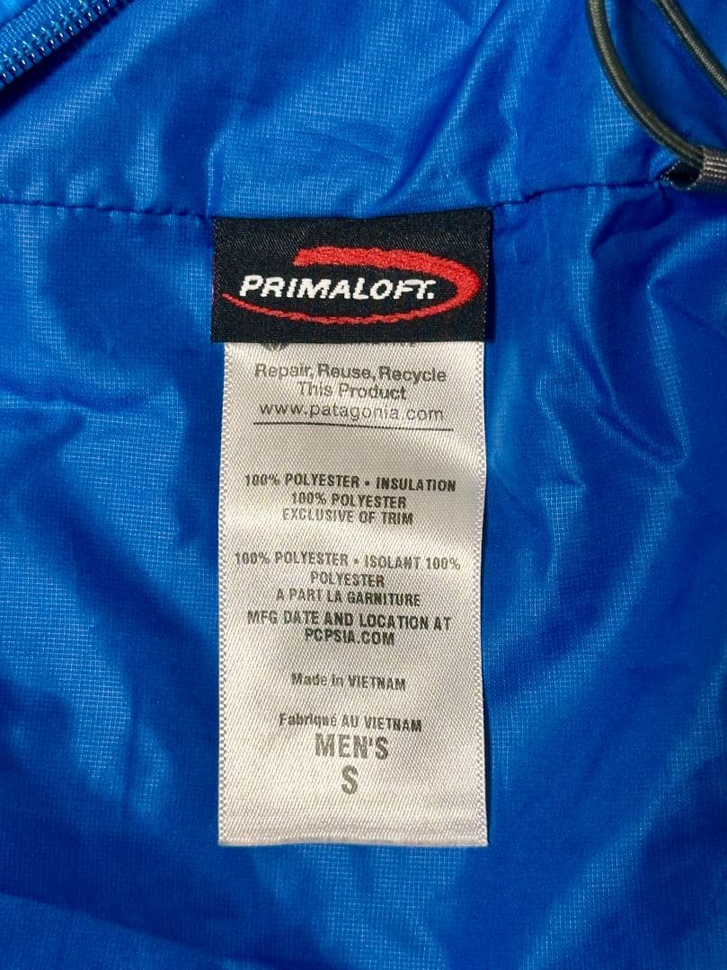 Patagonia フード付き中綿ジャケット EUS（日本M相当）RN51884