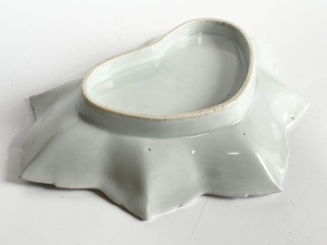 骨董　アンティーク　藍九谷　染付如意雲文楓形皿　変形皿