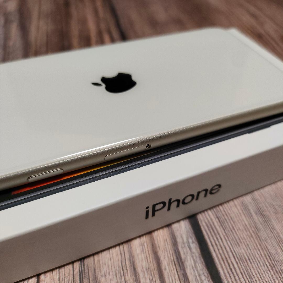 iPhone SE 第3世代 64GB バッテリー90% 超美品 おまけ大量