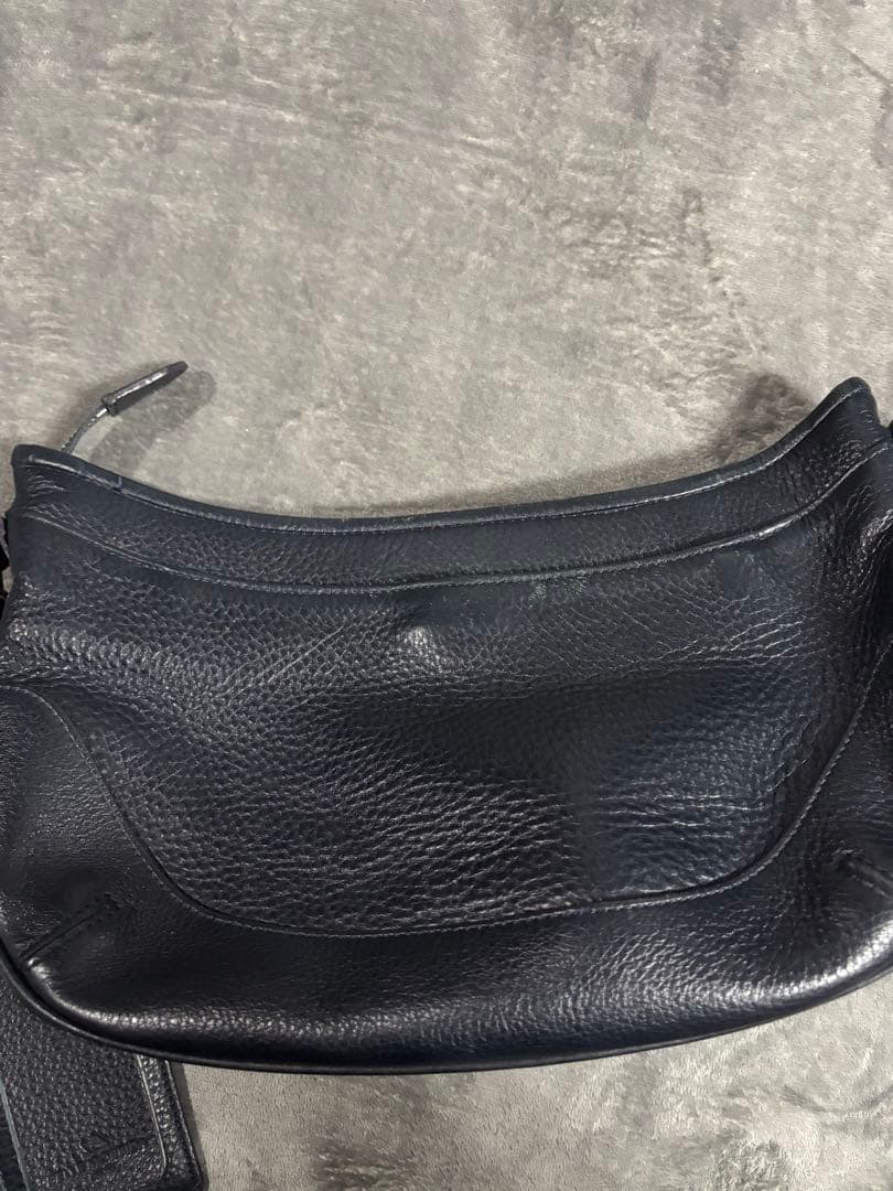 ペッレモルビダ PELLE MORBIDA ショルダーバッグ