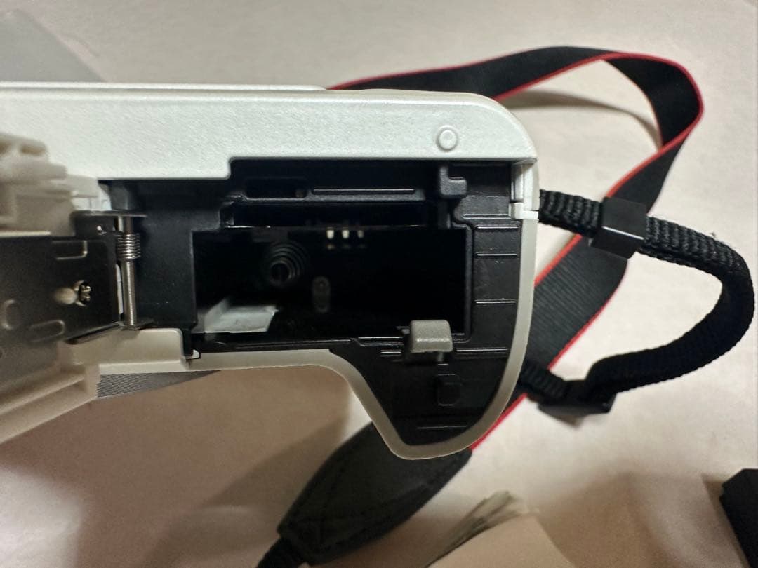 canonEOSkissM 本体レンズ2本付き