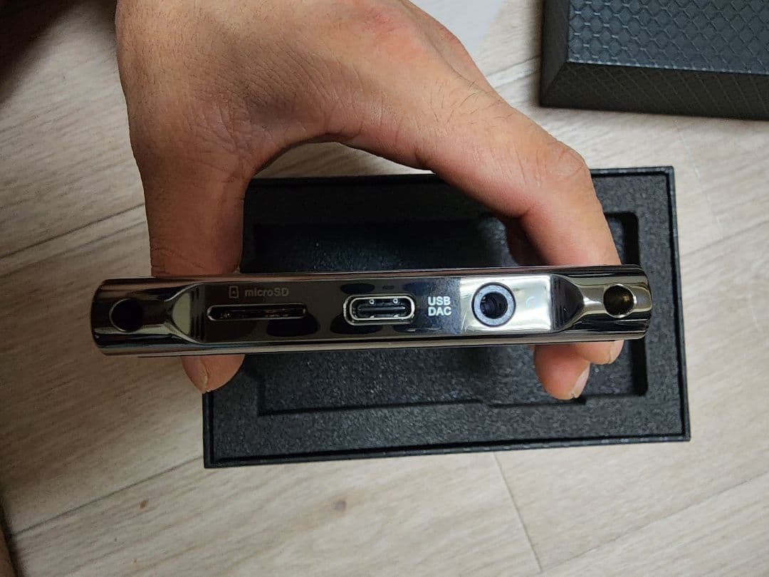 ONIX XM10 LTD 新品同様