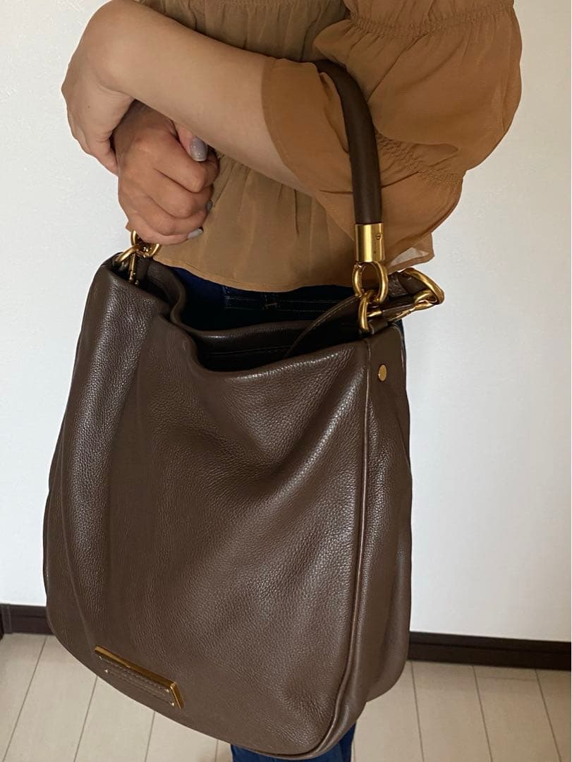 Marc by Marc Jacobs ショルダーバッグ ブラウン