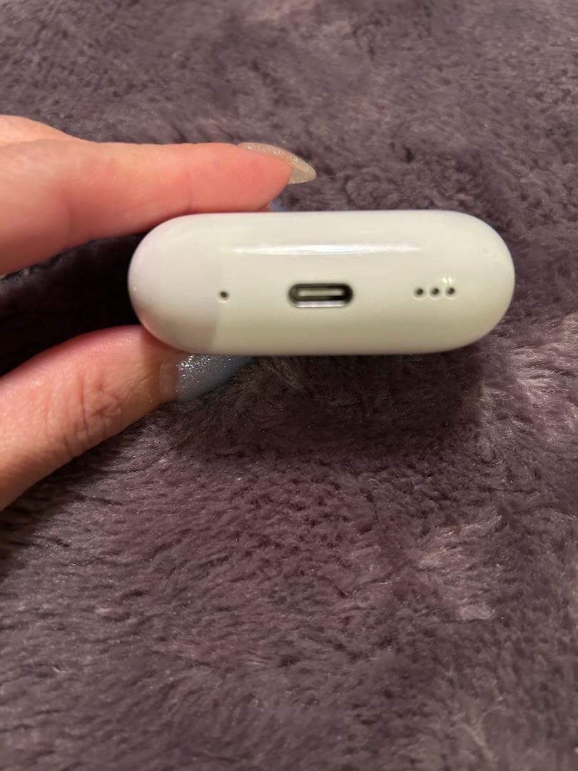 AirPods 本体 ホワイト 充電ケース付き 左耳のみ