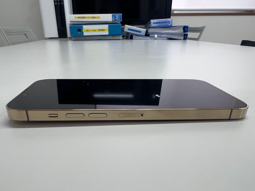 Apple iPhone 13 ProMax ゴールド 6.1インチ