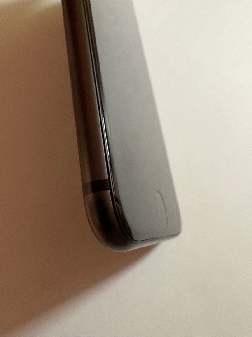 【美品】Apple iPhone 8 ブラック 本体(バッテリー74%)